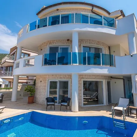 Sleeps 8 Pool Air Con Wifi Калкан
